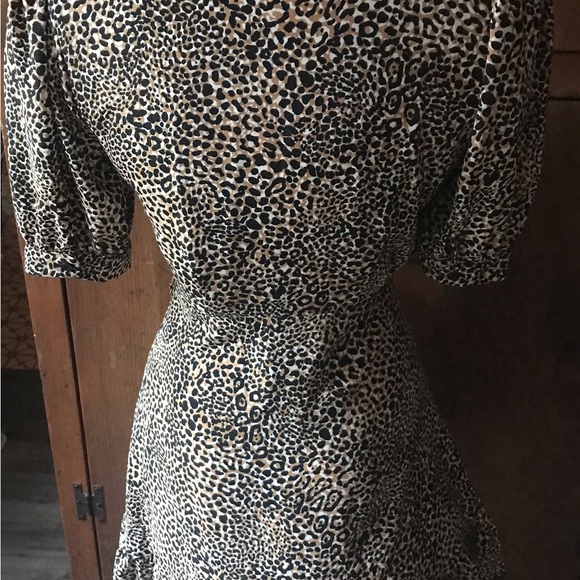 TOPSHOP Animal Print Mini Wrap Dress - Picture 6 of 8